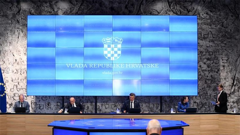 Plenković: Ostvareno je 18,1 milijun dolazaka te gotovo 100 milijuna noćenja, a prihodi su daleko veći nego ranije